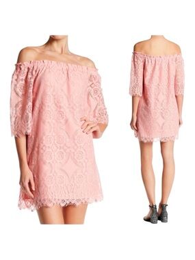 BB Dakota Pink Lace Off Shoulder Mini Dress NWT Boho Romantic SZ Medium NWT